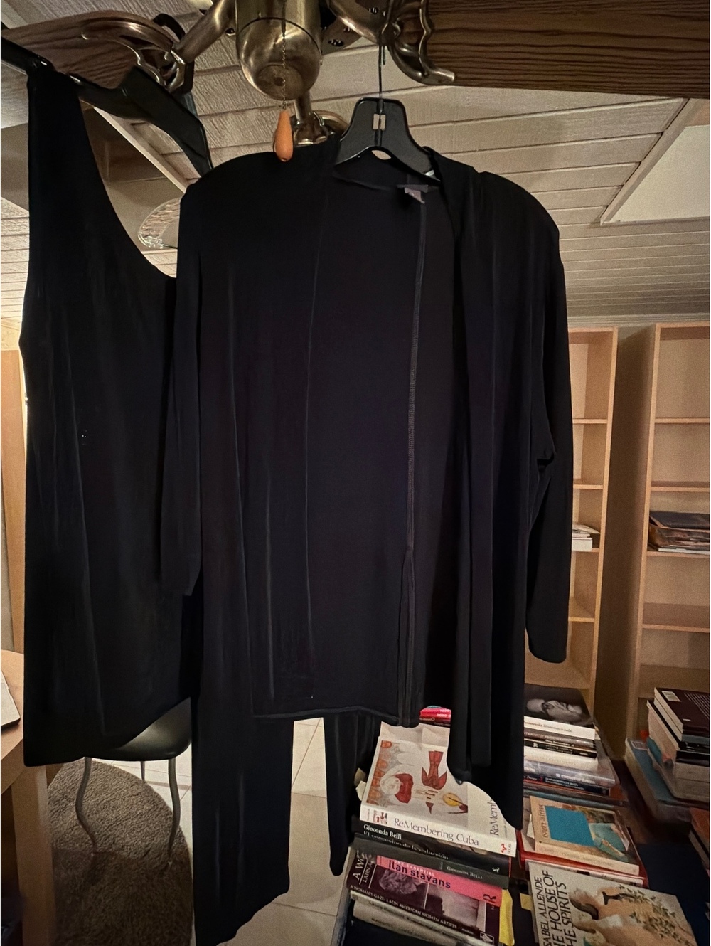 Chico's Travelers Black 3-Piece Knit Set - Size 1 (Short) [COPY]